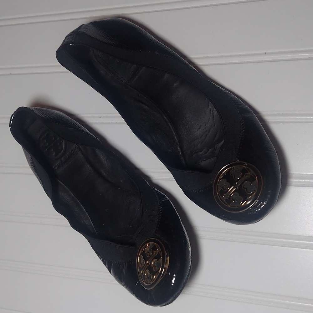 Tory Burch Caroline black patent leather ballet flats